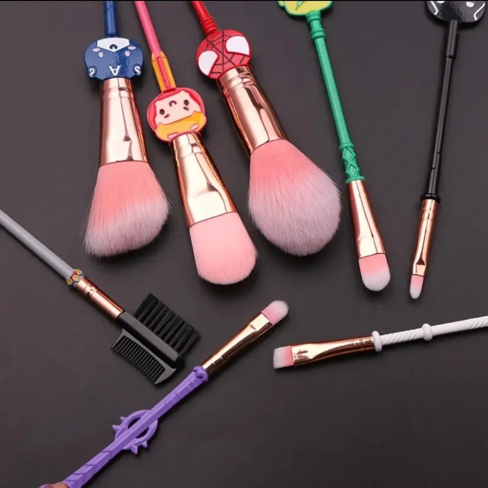Marvel Avengers Makeup Brush Set